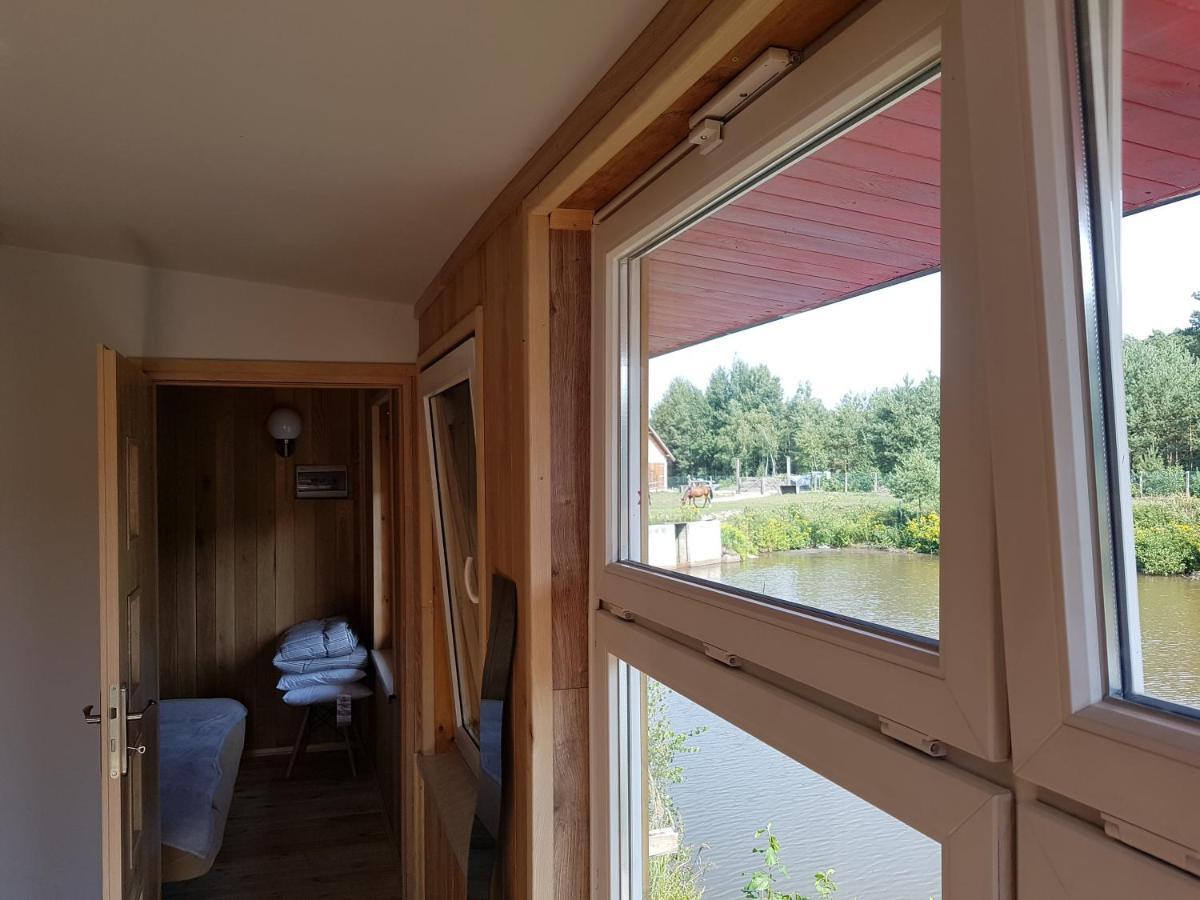 Hotel Osrodek Wypoczynkowy "Zrodla Dobrej" à Olesno Extérieur photo