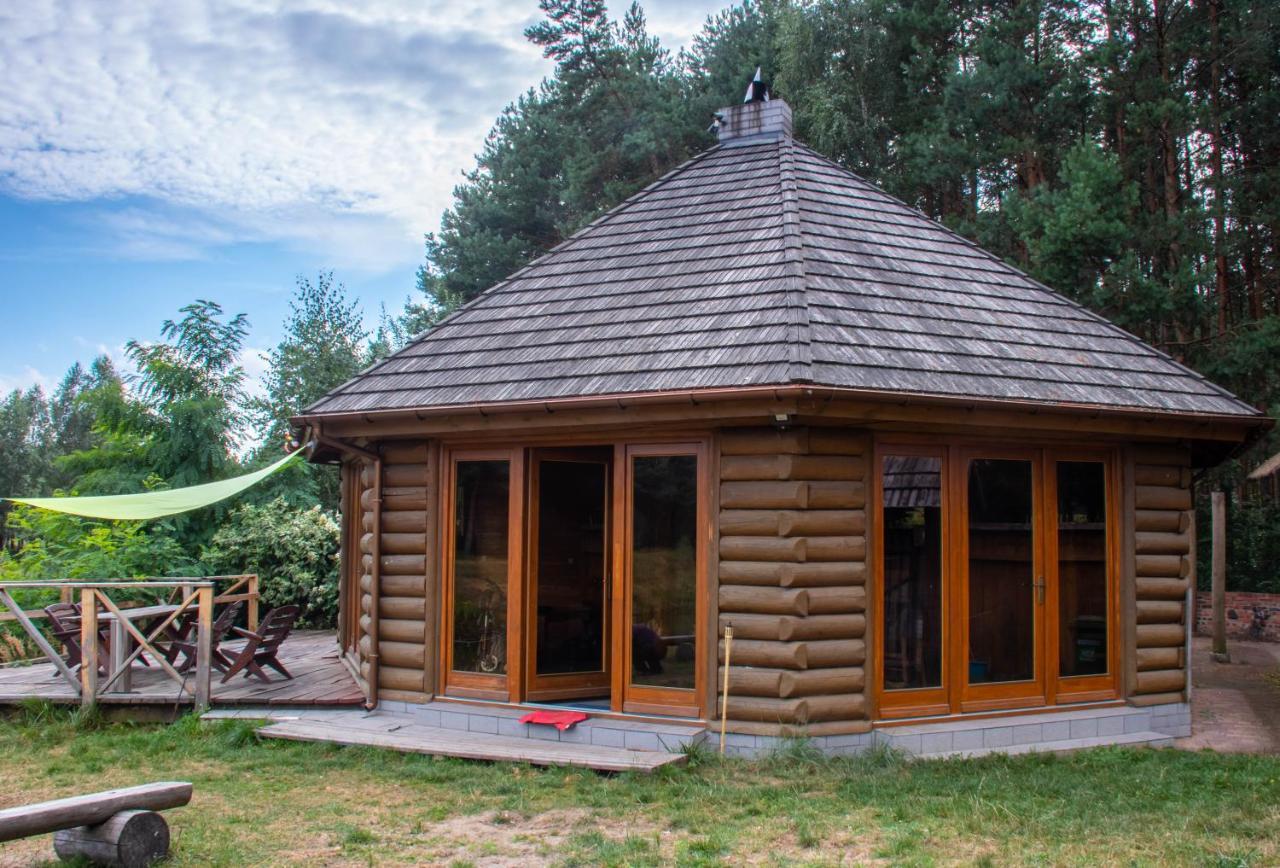 Hotel Osrodek Wypoczynkowy "Zrodla Dobrej" à Olesno Extérieur photo